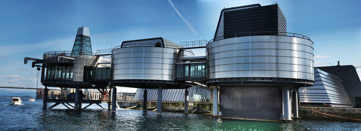 Another huge photo-stitch of the Oil Museum in Stavanger.